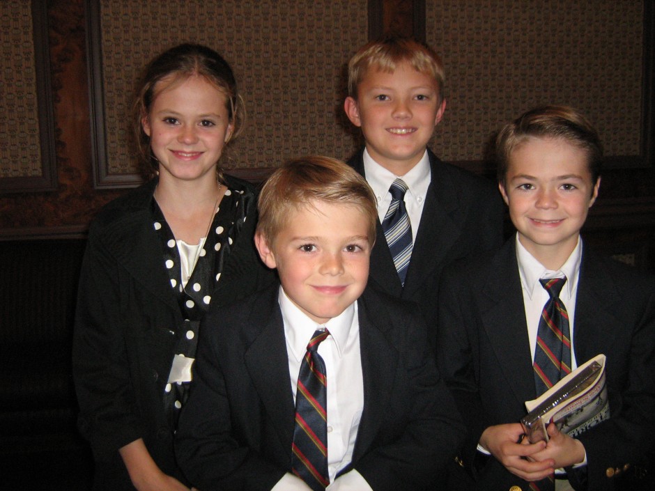 Kenzie Stinger (cast), Kalvin Stinger (Gordon age 8), Jared Myers (Gordon receiving blessing), Kaleb Stinger (Gordon age 12)