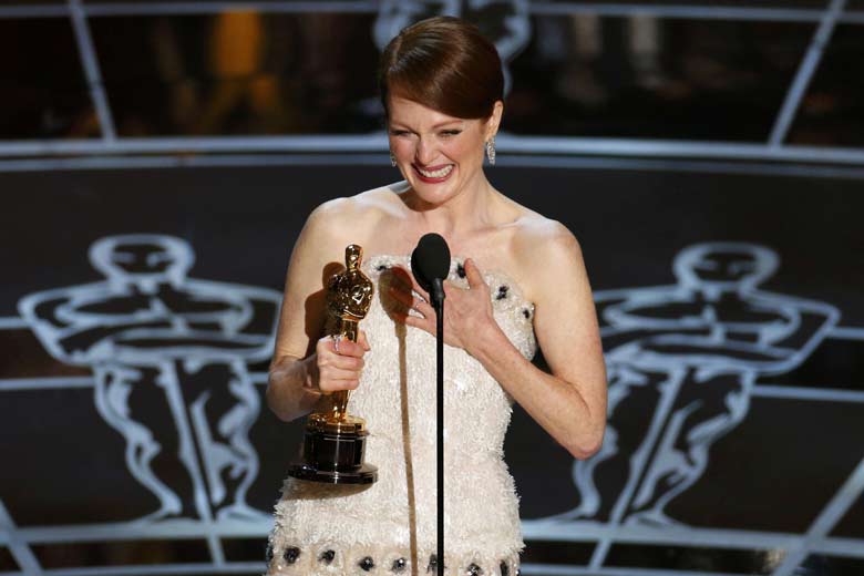 Julianne Moore wins "Best Actress" for STILL ALICE