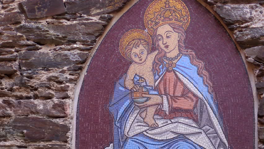 2016-07-08-burg-eltz-mary-mosaic