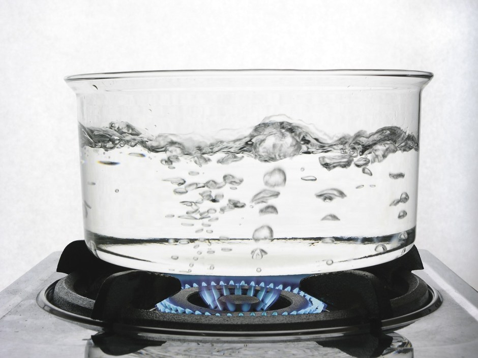 Boiling Water On Gas