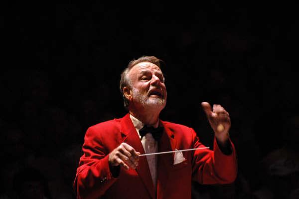 Erich-Kunzel-Cincinnati-Conducting-Motab-2009